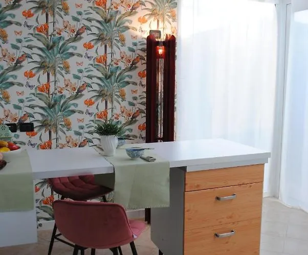 Marinab アパート